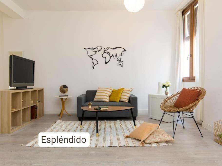 Moderno Apartamento En Casco Historico + Desayuno! Zaragoza Exterior photo