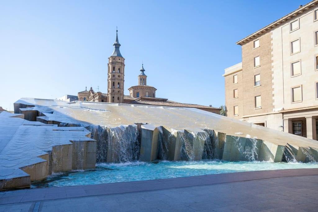 Moderno Apartamento En Casco Historico + Desayuno! Zaragoza Exterior photo